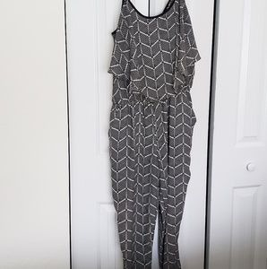 Black and white jumpsuit!